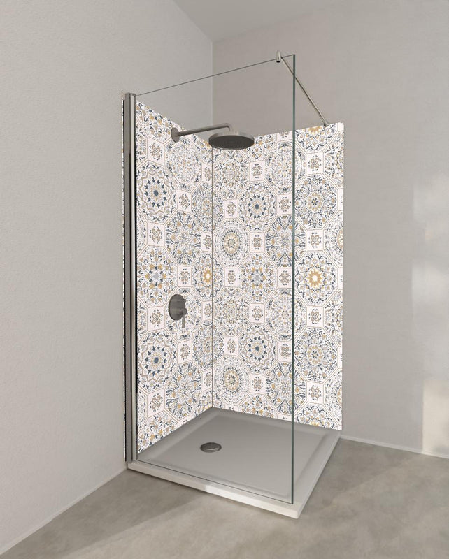 Duschrückwand - Beige Mosaikfliesen Muster mit geometrischen Formen
