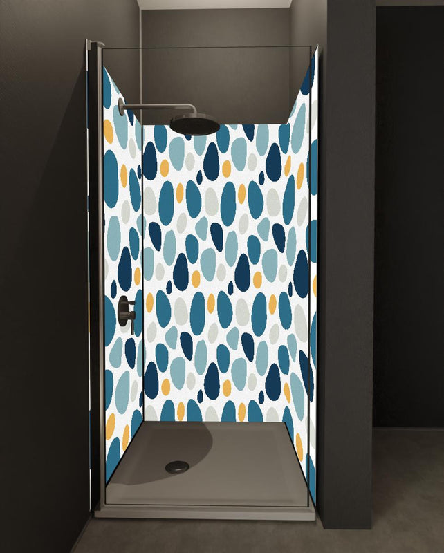 Duschrückwand - Dekoratives Blau-Weiß-Oranges Designmuster
