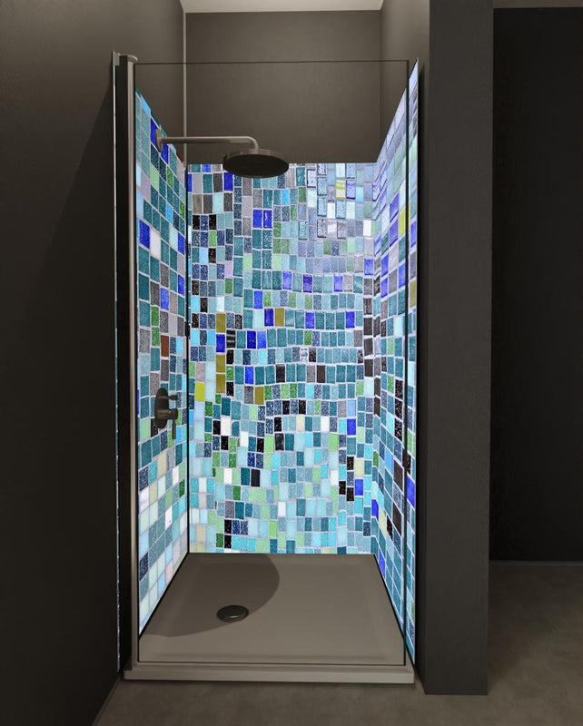 Duschrückwand - Farbenfrohes Mosaikfliesen Wanddesign