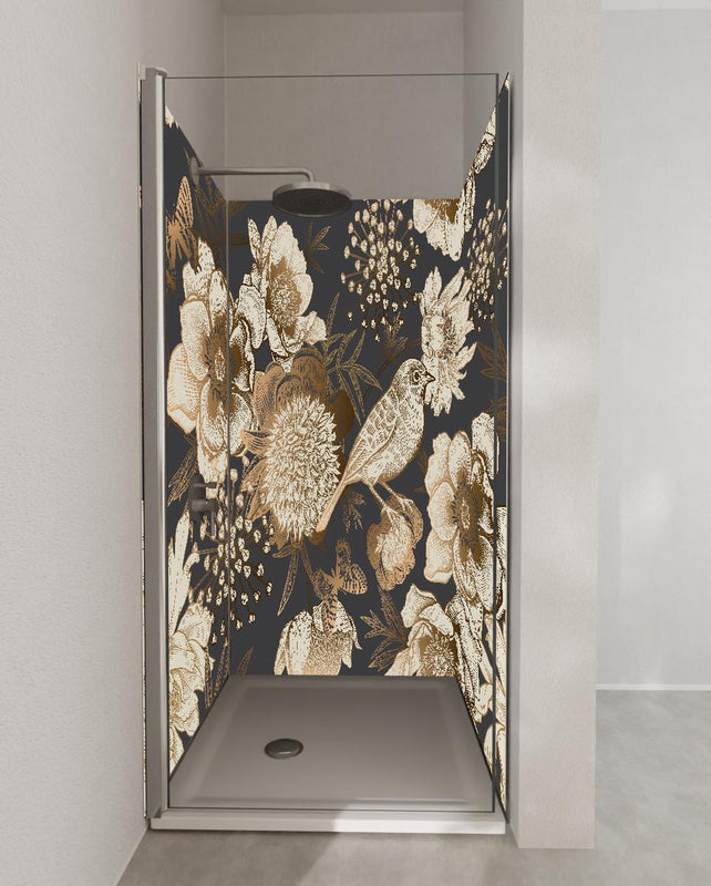 Duschrückwand - Luxuriöses Goldbraun Pfau & Blumen Muster