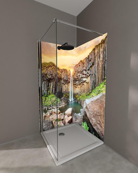 Duschrückwand - Wasserfall