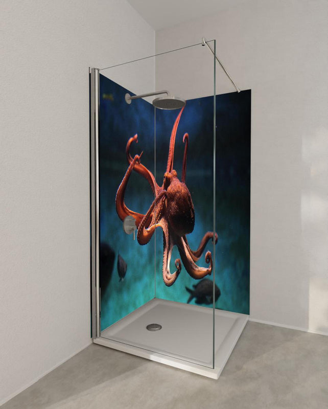 Duschrückwand - rötlicher Oktopus Unterwasser