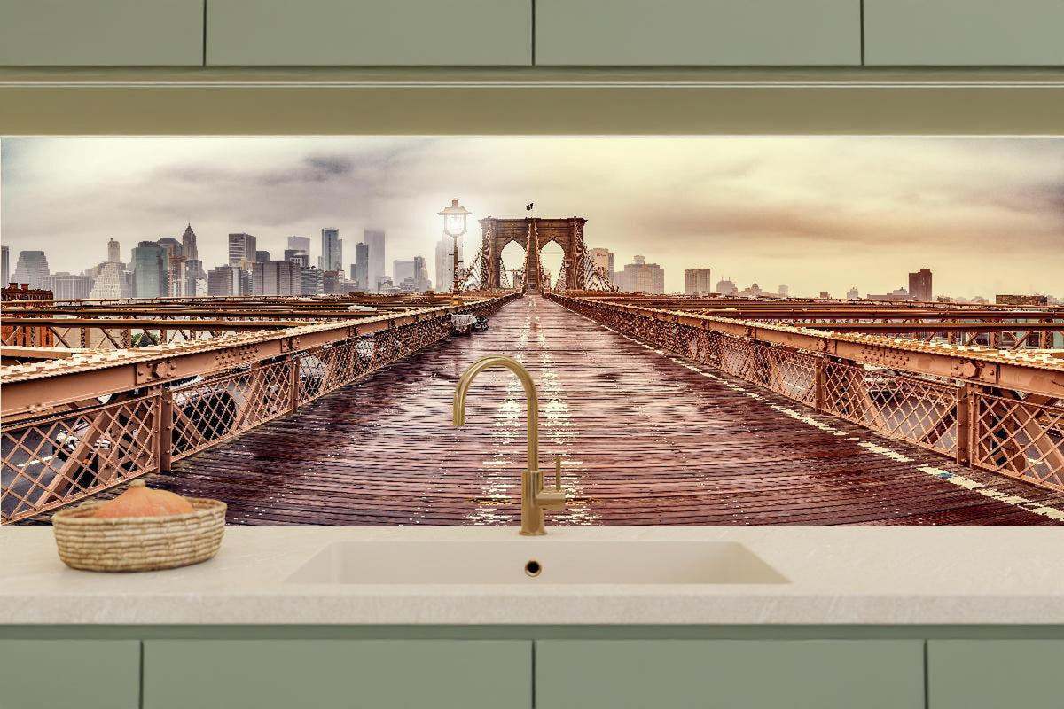 Küchenrückwand - Ansicht der Brücke auf die Stadt