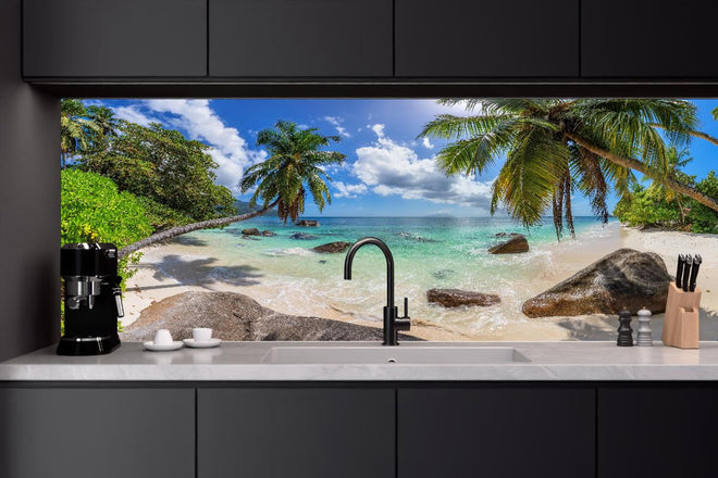 Küchenrückwand - Blick auf den schönen tropischen Strand