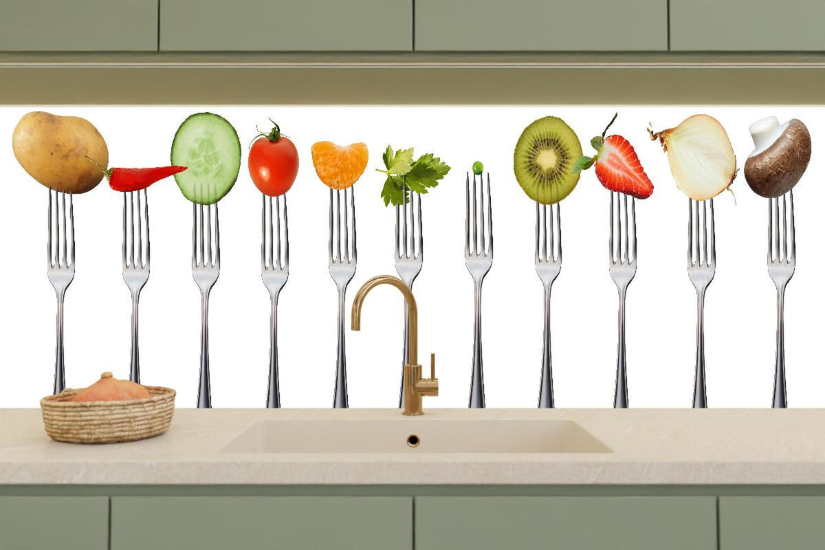 Küchenrückwand - Obst & Gemüse auf Gabeln
