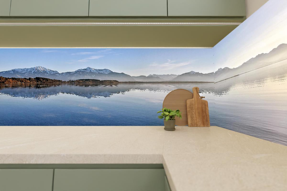 Küchenrückwand - Panorama Bergsee bei Morgendämmerung Bild