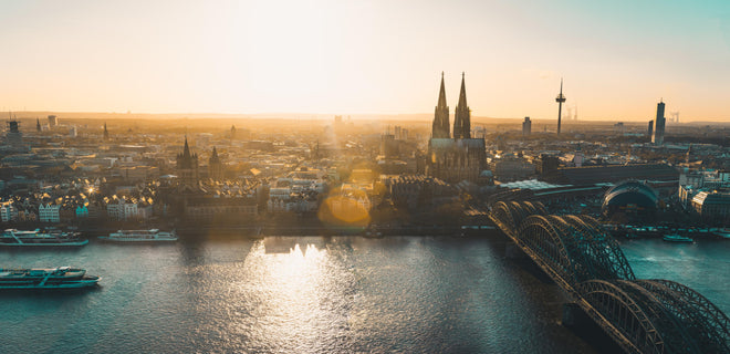 Küchenrückwand - Panoramablick auf Köln bei Sonnenaufgang