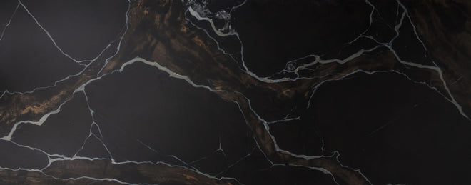 Küchenrückwand - Schwarz-brauner Marmor