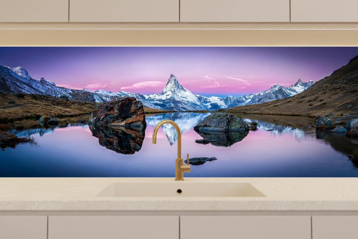 Küchenrückwand - Stellisee in Schweiz - Matterhorn Panorama