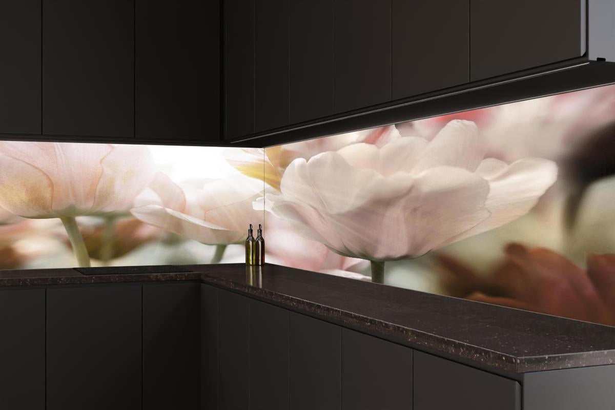Küchenrückwand - Tulpen in Sonnenstrahlen
