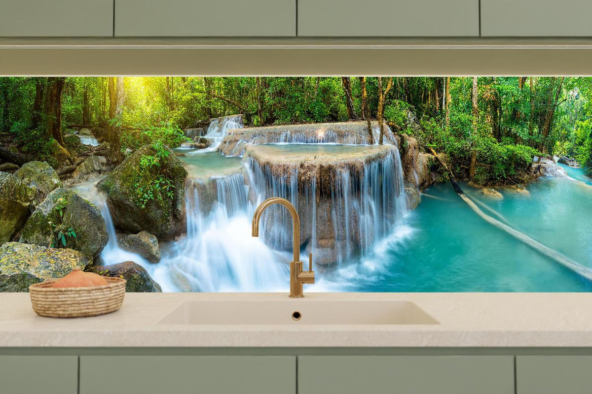 Küchenrückwand - Wasserfall im Wald von Thailand