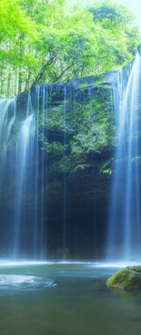 Duschrückwand - Prächtiger Nabigataki-Wasserfall