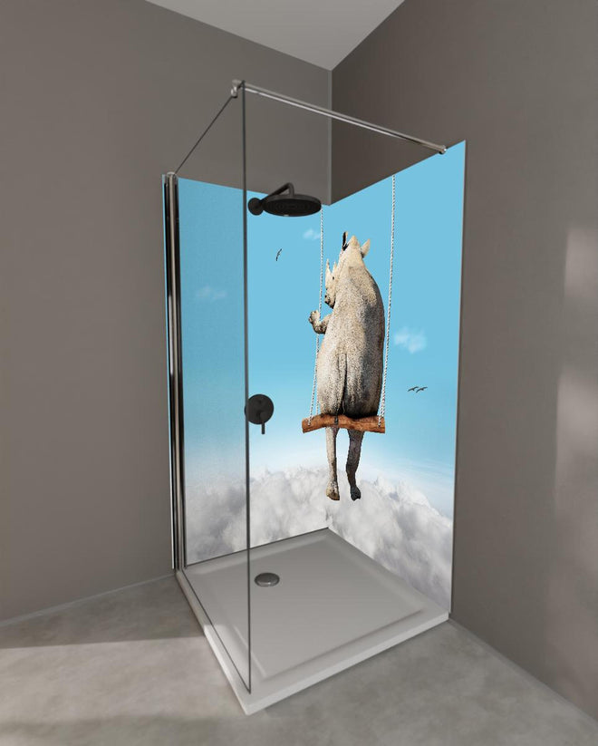 Duschrückwand - Nashorn schaukelt über den Wolken