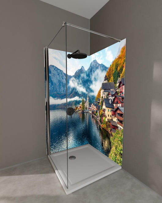 Duschrückwand - Neblige Herbstszene am Hallstätter See