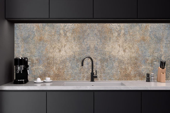 Küchenrückwand - Altes abgenutztes Mosaik Motiv