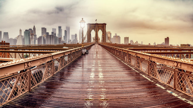 Küchenrückwand - Ansicht der Brücke auf die Stadt