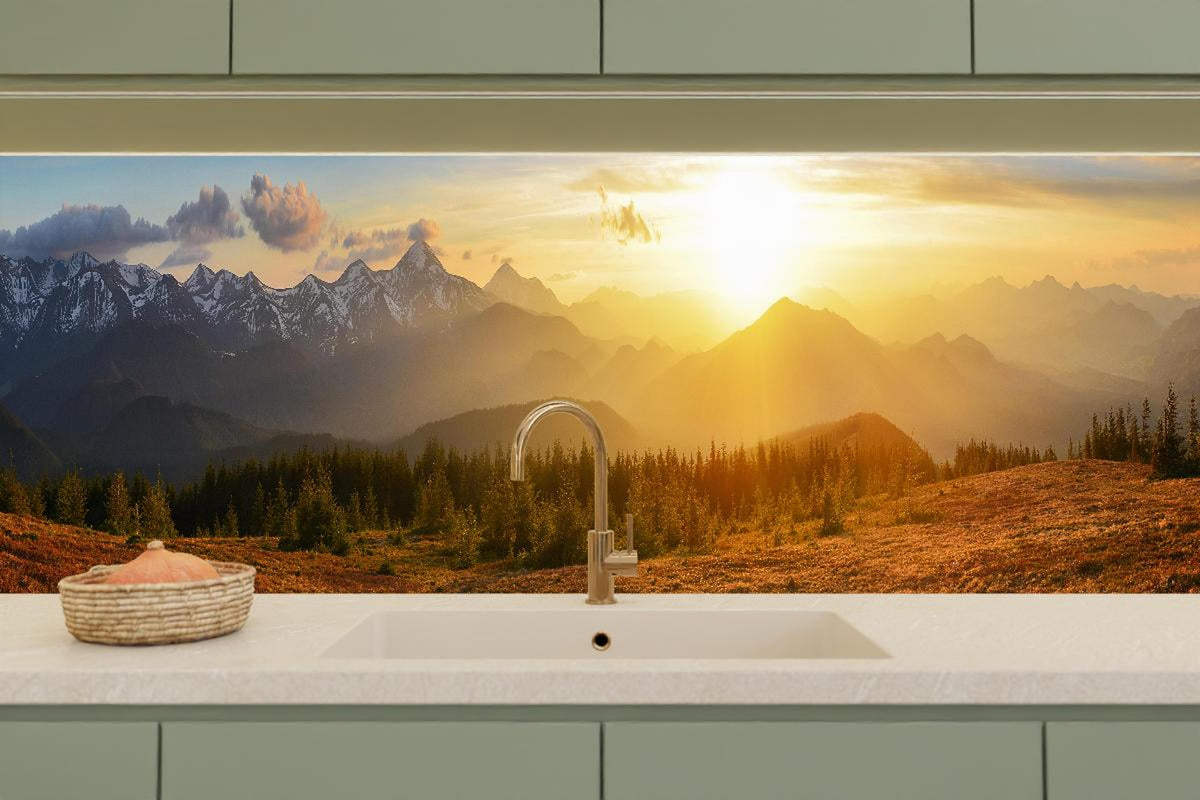Küchenrückwand - Berge im Sonnenuntergang