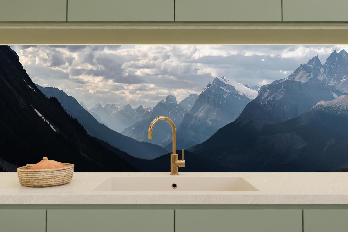 Küchenrückwand - Dramatische Landschaft entlang der Icefields Park