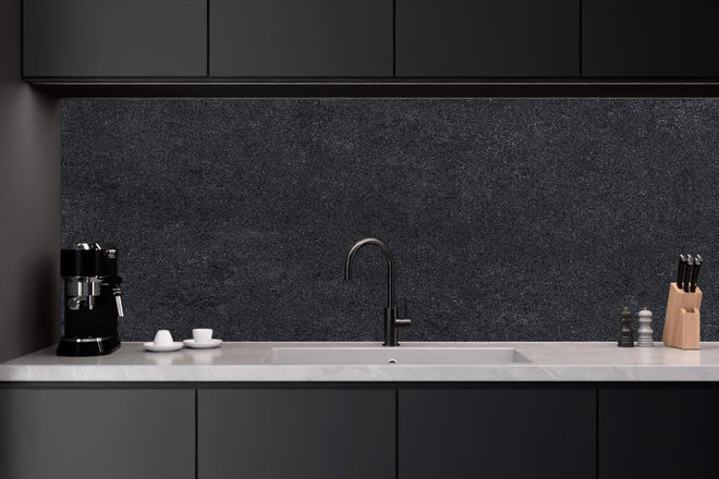 Küchenrückwand - Dunkle Stein- oder Schieferwand