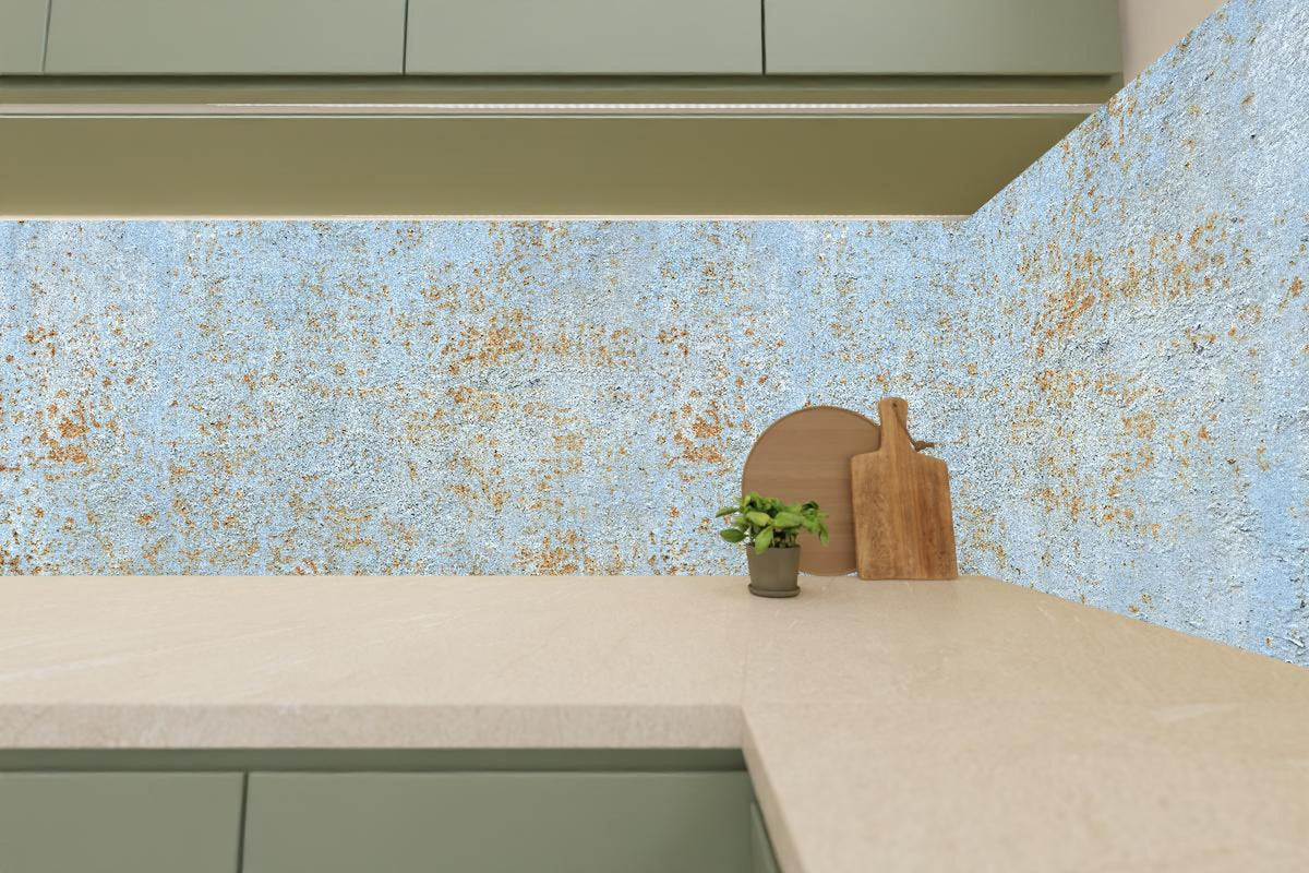 Küchenrückwand - Farbflocken auf rostigem Metallblech