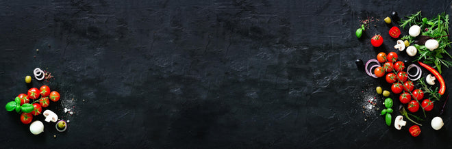 Küchenrückwand - Frisches Gemüse auf Schieferplatte