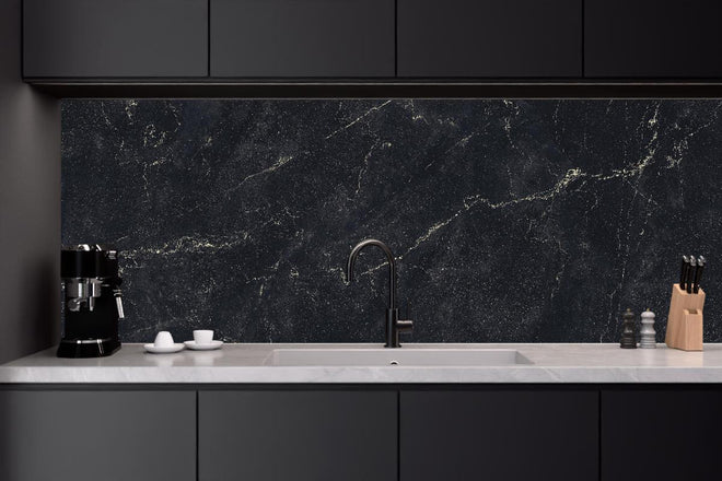 Küchenrückwand - Königlicher schwarz-goldener Marmor