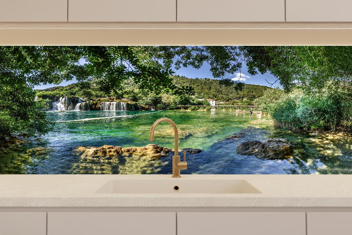 Küchenrückwand - Mediterraner Wasserfall