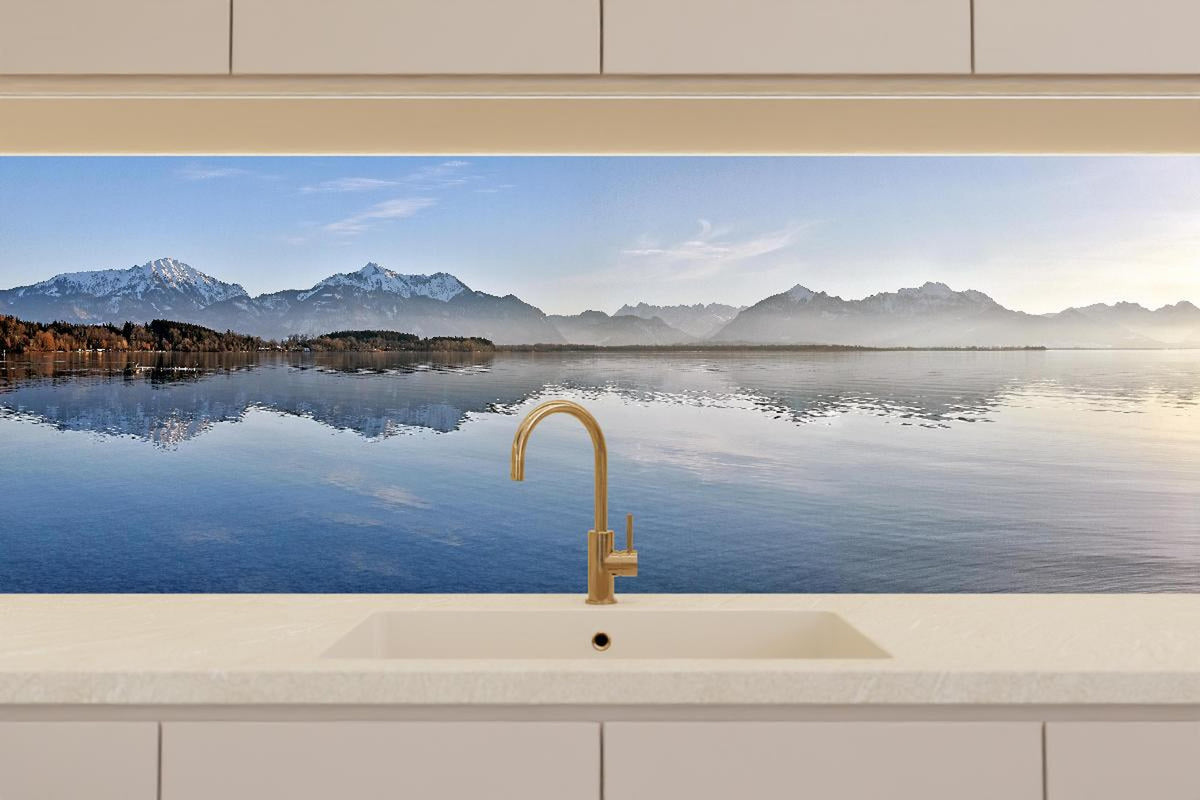 Küchenrückwand - Panorama Bergsee bei Morgendämmerung Bild