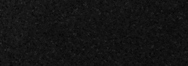 Küchenrückwand - Panorama des schwarzen Granitfliesenbodens