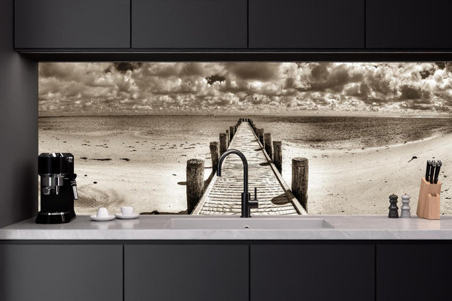 Küchenrückwand - Schöner Anlegersteg für Boote