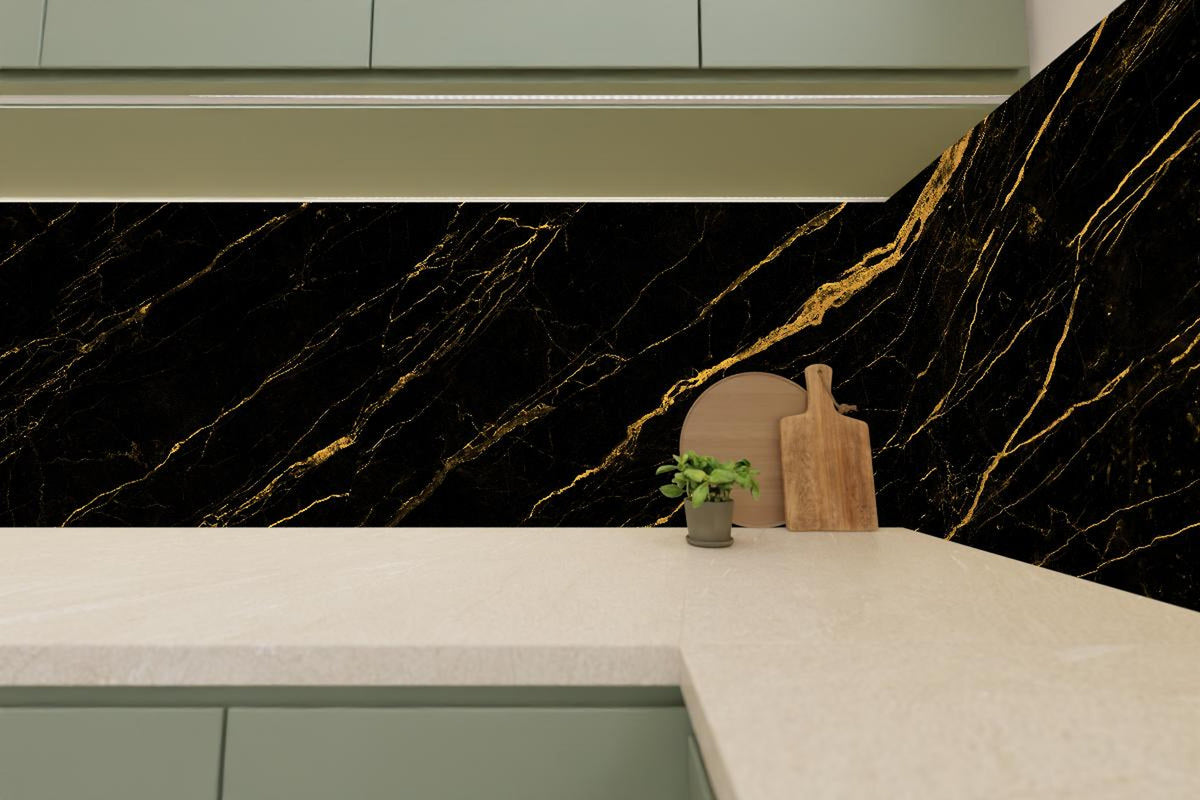 Küchenrückwand - Schwarz goldener Marmor