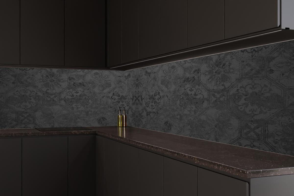 Küchenrückwand - Schwarze Keramik Motiv