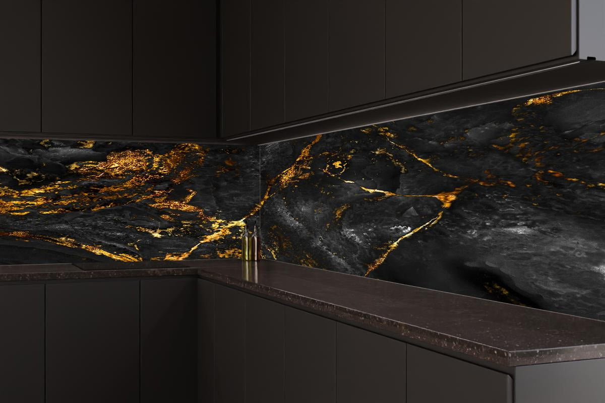 Küchenrückwand - Schwarzer Marmor mit goldenen Adern