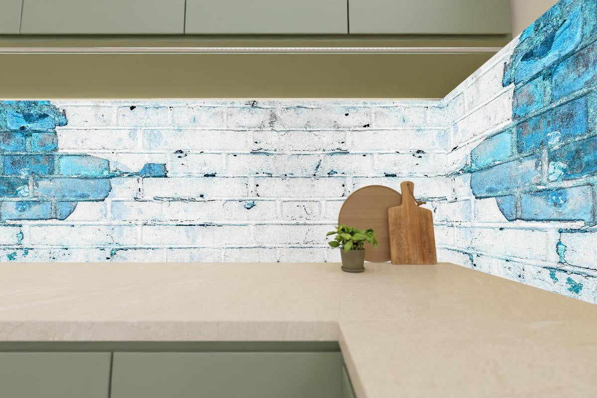 Küchenrückwand - Weiß blau beschädigte Backsteinmauer