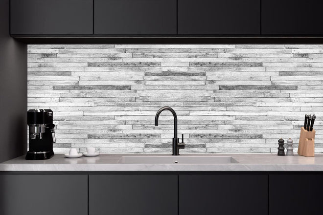 Küchenrückwand - Weiße kleine Kiefernholzstücke