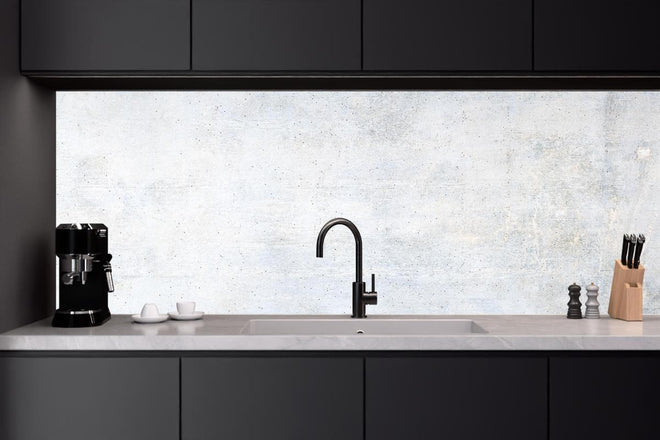 Küchenrückwand - Weiße verwitterte Betonwand