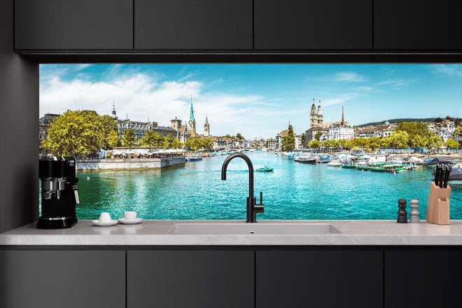 Küchenrückwand - Zürich Skyline Panorama mit Fluss Limmat