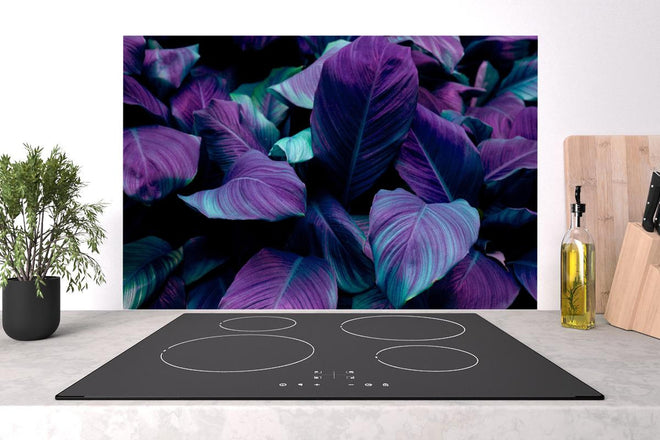 Spritzschutz - Abstrakte Tropenblätter in dunklen Farbtönen