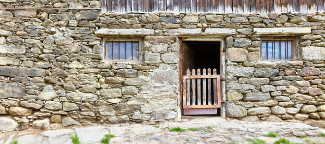 Spritzschutz - Alter Tierstall in Südtirol