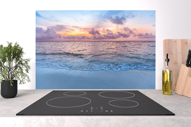 Spritzschutz - Bewölkter Sonnenuntergang am Strand