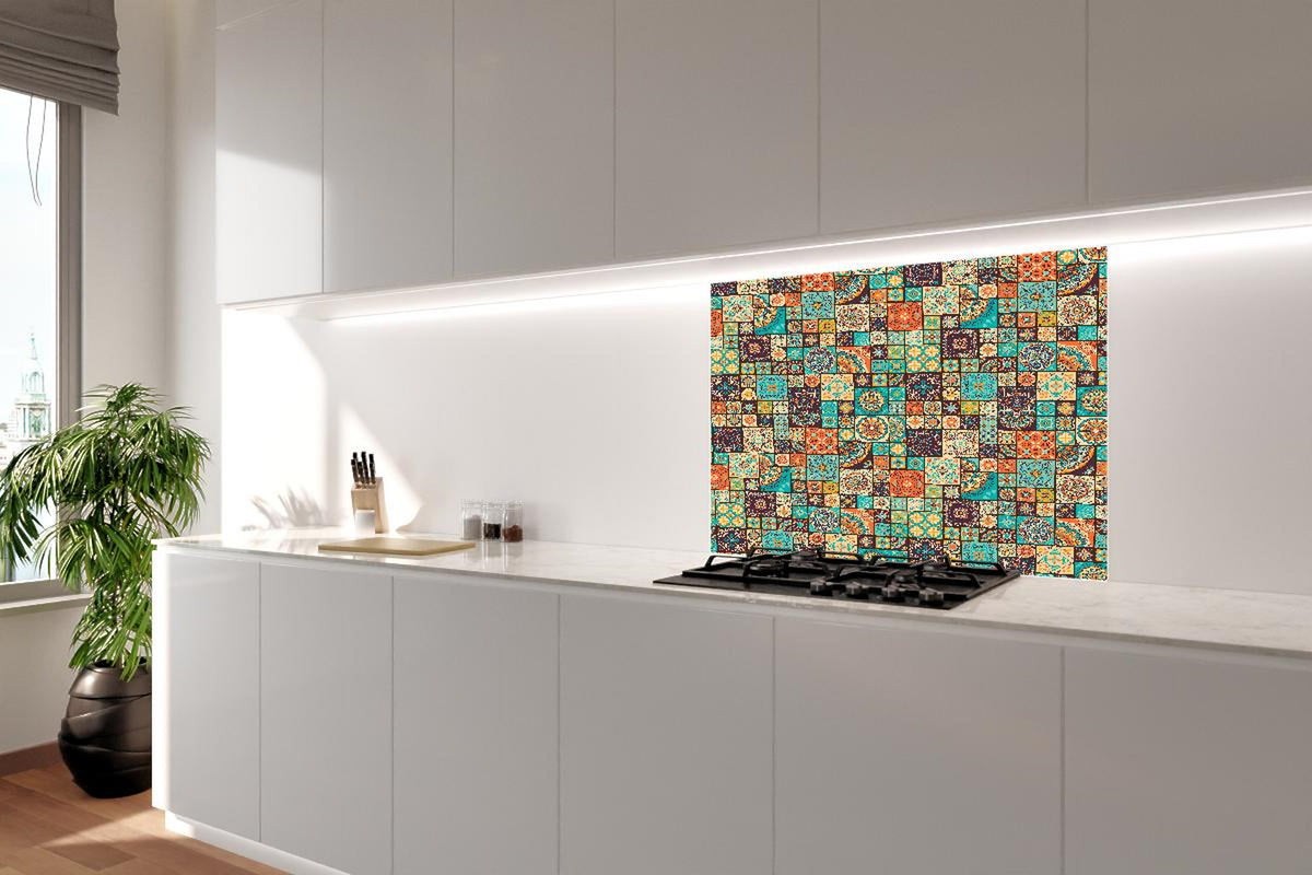 Spritzschutz - Dekoratives buntes Patchwork-Fliesen-Design