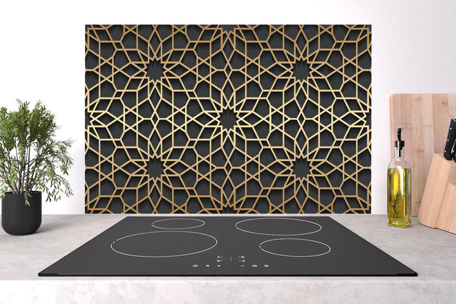 Spritzschutz - Goldenes Muster auf dunklem Hintergrund