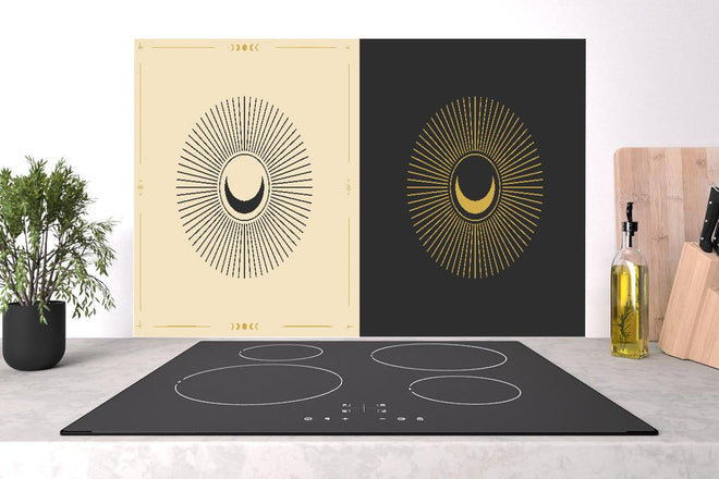 Spritzschutz - Goldenes Sonnenmotiv auf Schwarzem Hintergrund