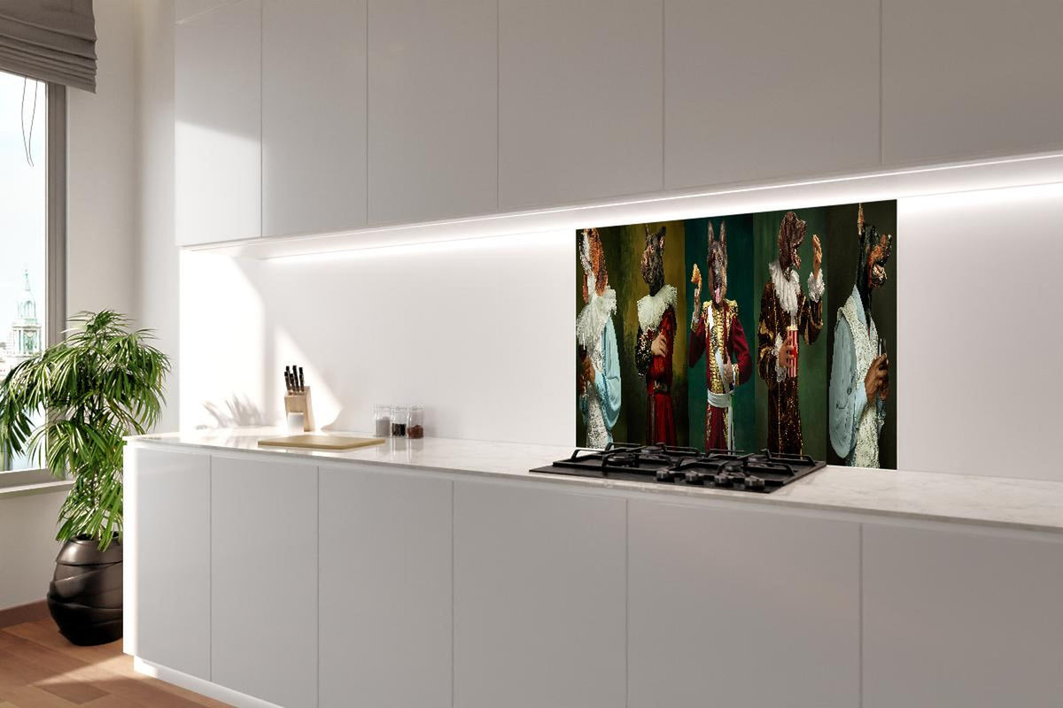 Spritzschutz - Hundeköpfe in historischer Adelskleidung