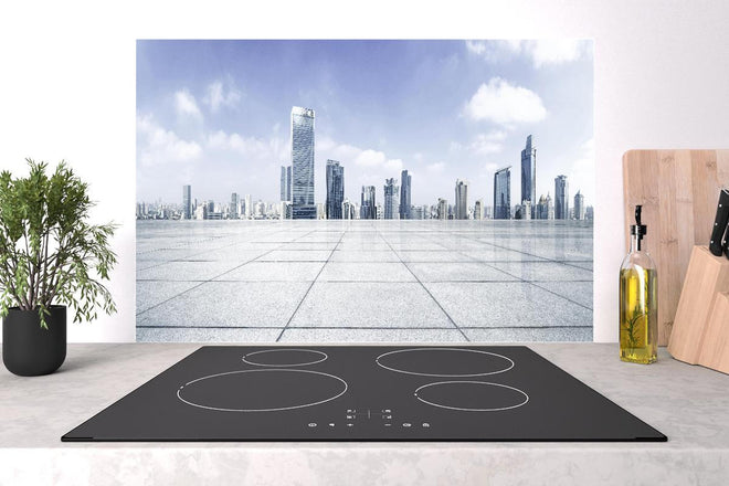 Spritzschutz - Moderner Skyline und Gebäuden