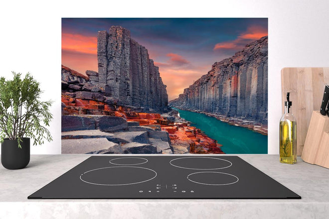 Spritzschutz - Sommerlicher Sonnenaufgang - Studlagil-Schlucht