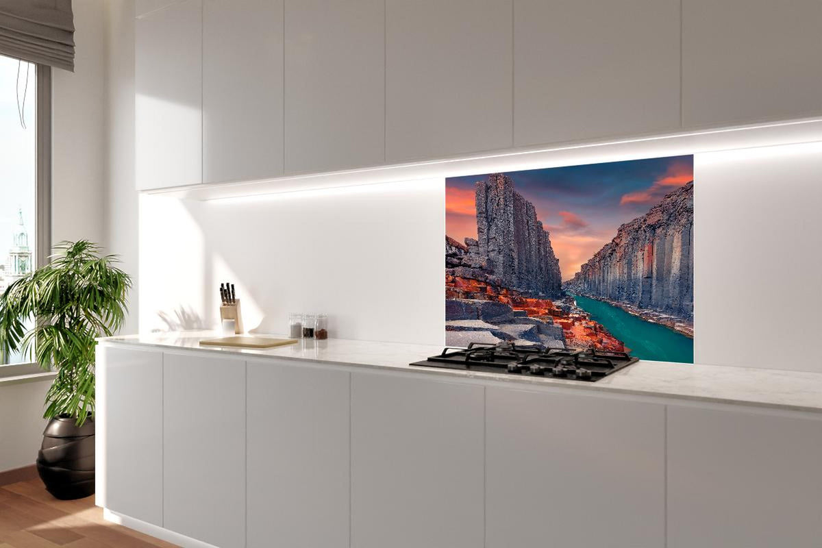 Spritzschutz - Sommerlicher Sonnenaufgang - Studlagil-Schlucht