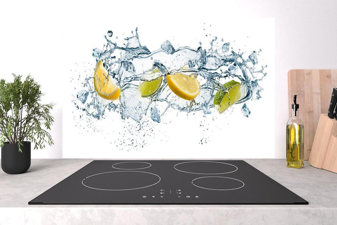 Spritzschutz - Wasser mit Zitrusfrüchten Artwork