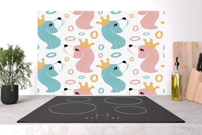 Spritzschutz - Zauberhaftes Einhorn-Muster mit Krönchen