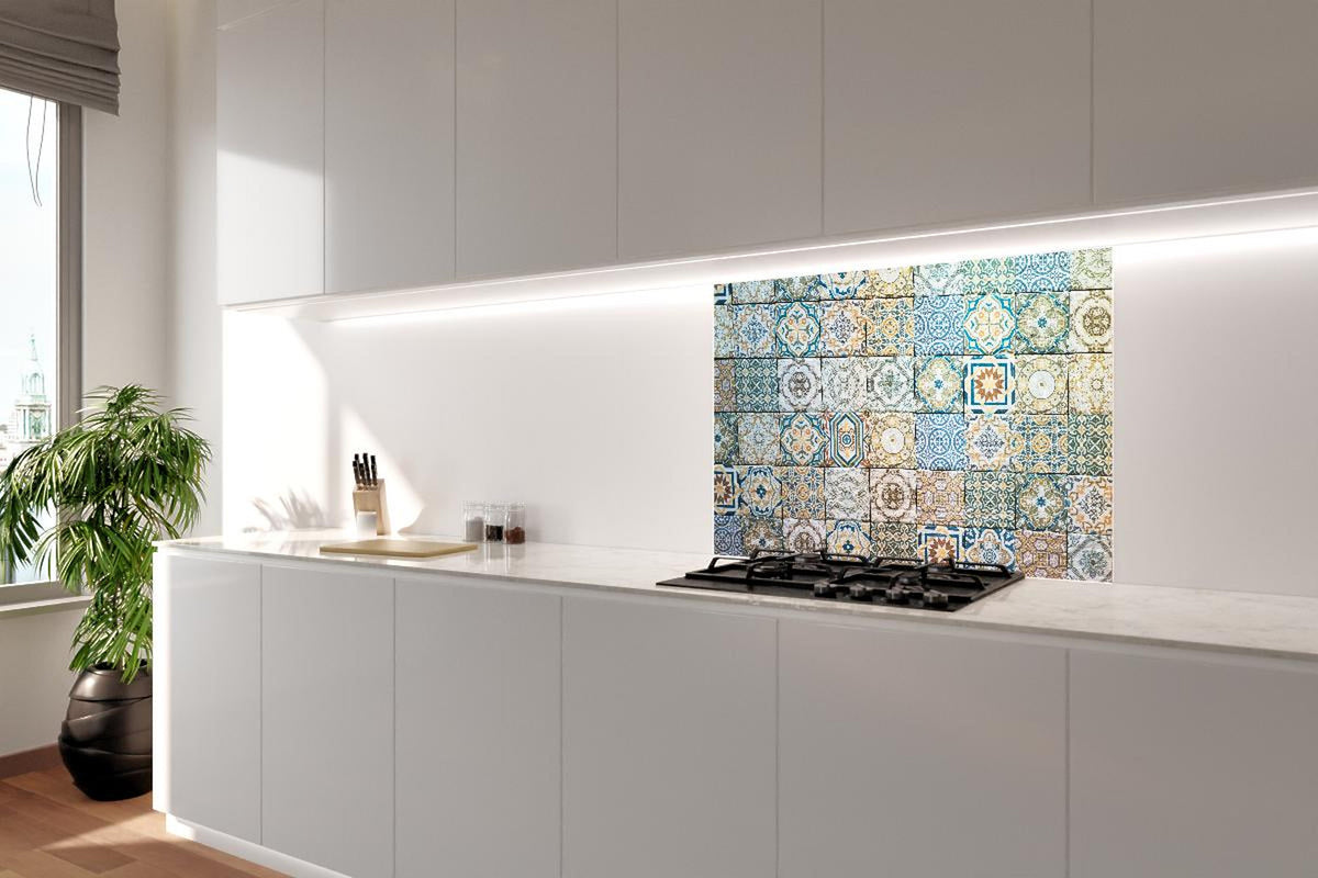 Spritzschutz - buntes Mosaik im spanischen Stil
